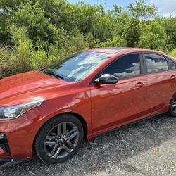 2021 KIA FORTE GT- LINE 2.0L *ONLY 56,000 MILES* WARRANTY INCLUDED* FL  *ONLY 56,000 MILES  2 OWNER  CLEAN FLORIDA TITLE  CLEAN CARFAX  BANK FINANCING