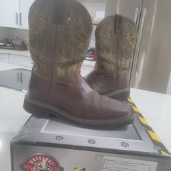 Justin Work Boots Steel toes size 8D-like new