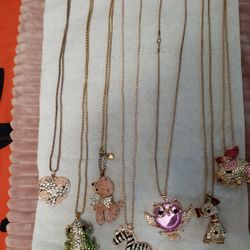 Betsy Johnson Necklace Pendant Collection. $50. Pickup In Oakdale