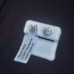 Round 8mm Moissnite 3.7 CT Earrings 925 Sterling Silver 