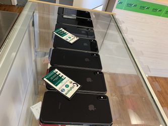 IPHONE XS MAX 64GB UNLOCKED BLACK