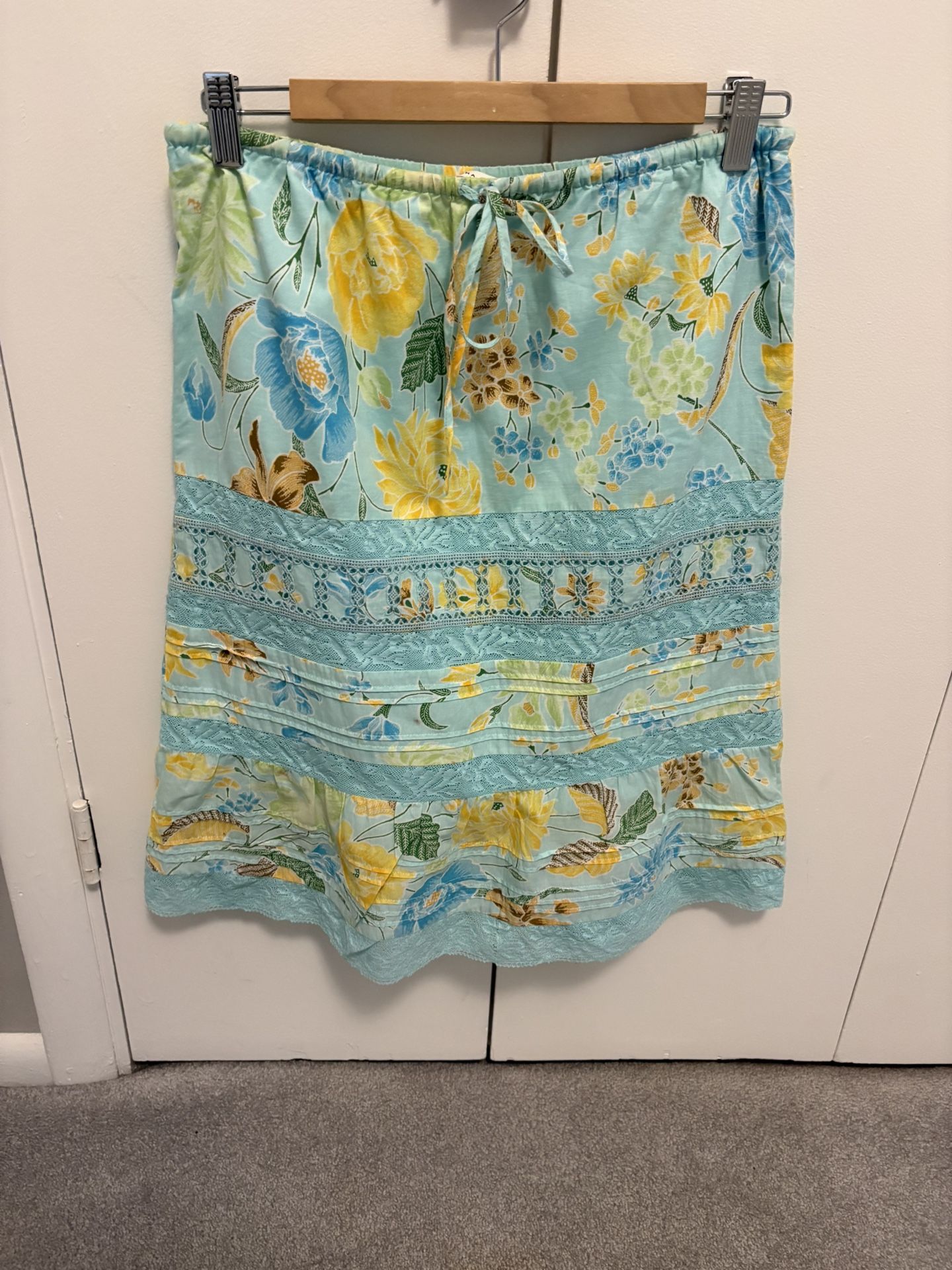 Banana Republic Tropical Skirt SZ 4