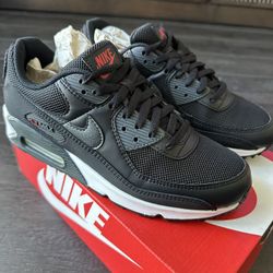 Nike Air Max 90 Size 8