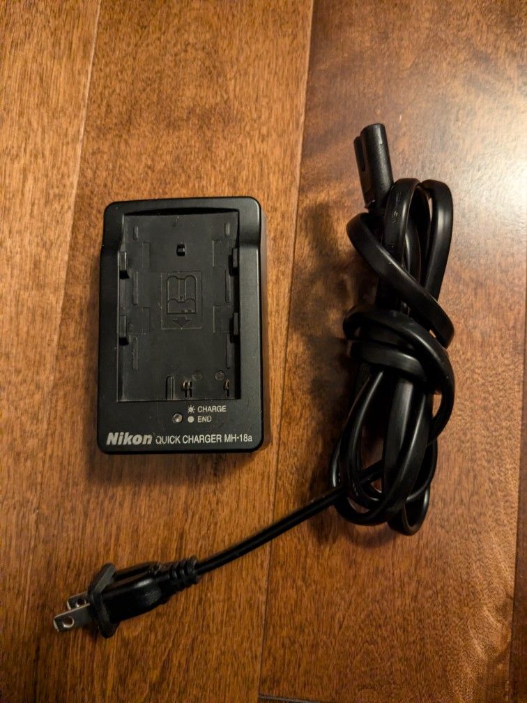 Nikon Mh-18a Charger