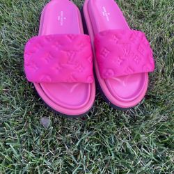 Louis Vuitton Pool Pillow mules