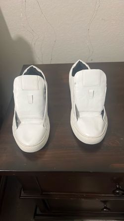 Men’s 9 1/2 sneakers