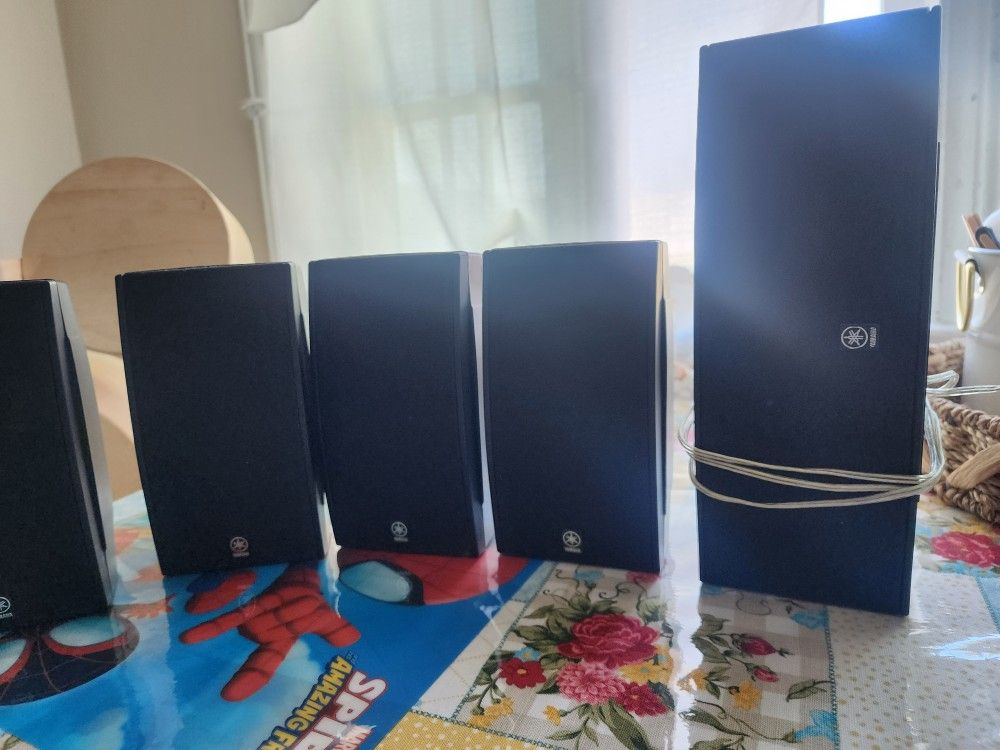 Yamaha Small Speakers