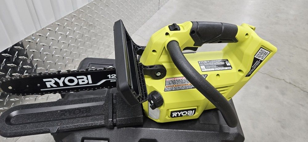 New 12" Ryobi 40V chainsaw kit