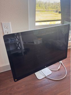 27" Thunderbolt Display