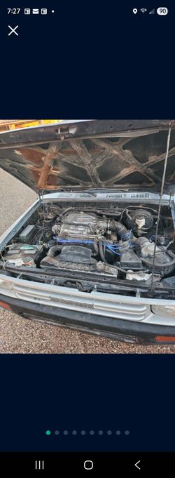 89Toyota truck utility V6 3.0
