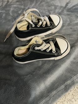 Size 7 Kids Converse