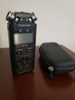 TASCAM DR-05 HANDHELD RECORDER