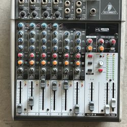 Behringer Xenyx 1204USB Mixer with USB 