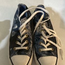 Converse Size 6 