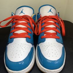 Nike Air Jordan 1 Low SE Barcelona (Size 7Y US) Super Clean!