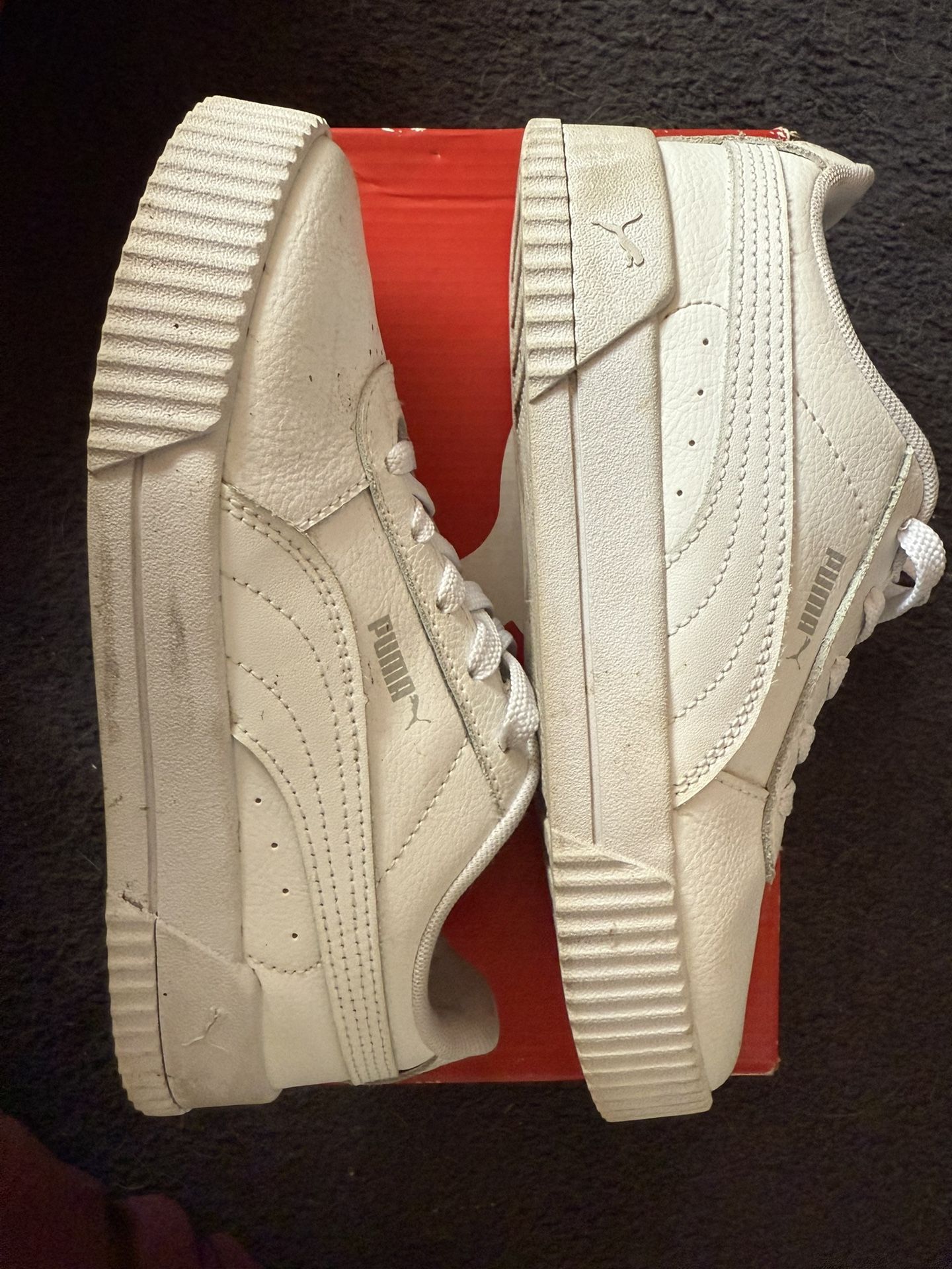 Puma Carina Sneakers