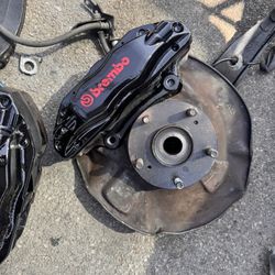 2007-2008 Acura TL Type S A/T Front LH Left and Right side Knuckle Spindle Assy. Brembo | Genuine OEM