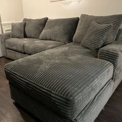 Brand New Comfy Grey Fog Sectional Set 