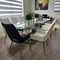 Dinning Table 