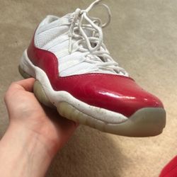 Jordan 11 Fire Red 
