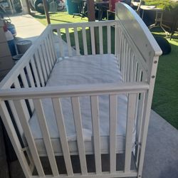 Crib For The Baby, Cuna Para Bebe