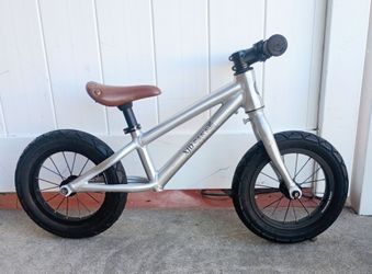 Bike Early Rider Belter 12” Bike