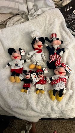 Disney club plushies