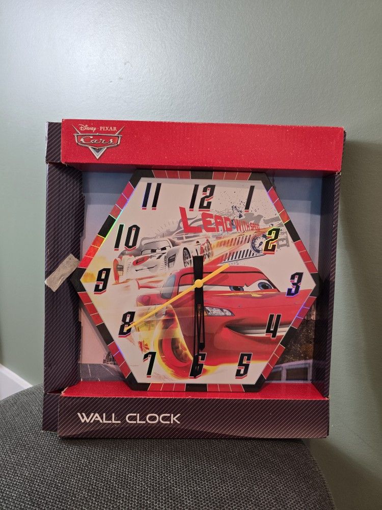 Disney Pixar Cars Crc331 Wall Clock, new