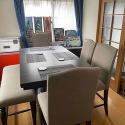 Dining Room Set, Barely Use