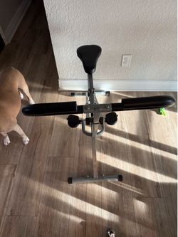 Leg exercise bike