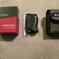 900Y 6X Golf/Hunting Rechargeable Rangefinder New In Box

