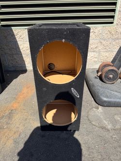 Ground Shaker Dual 12” Sub Box