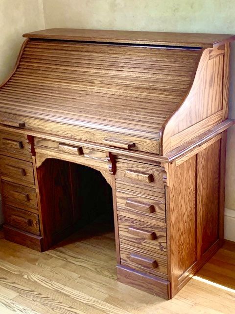 19th Century Oak Antique Roll-Top Desk