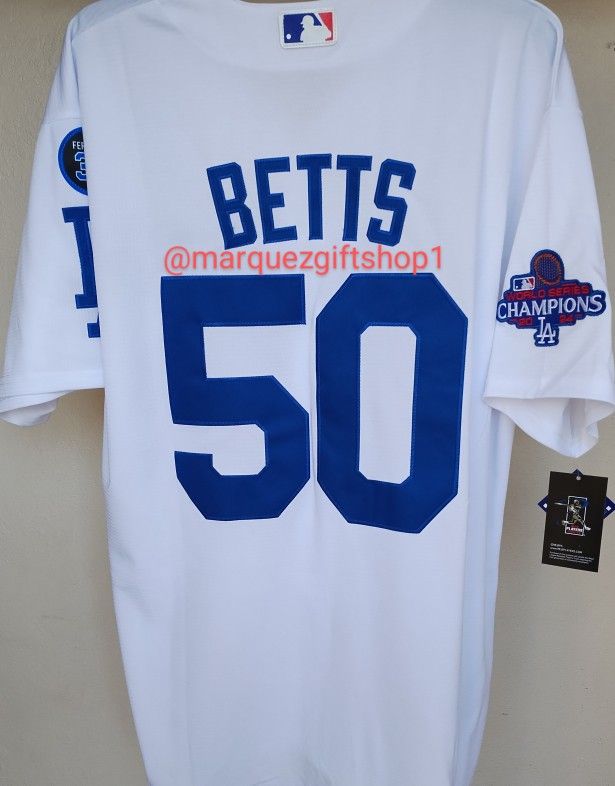 Men's Mookie Betts Dodgers Jersey (Large)