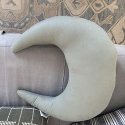 Snuggle Me Organic Breastfeeding Pillow