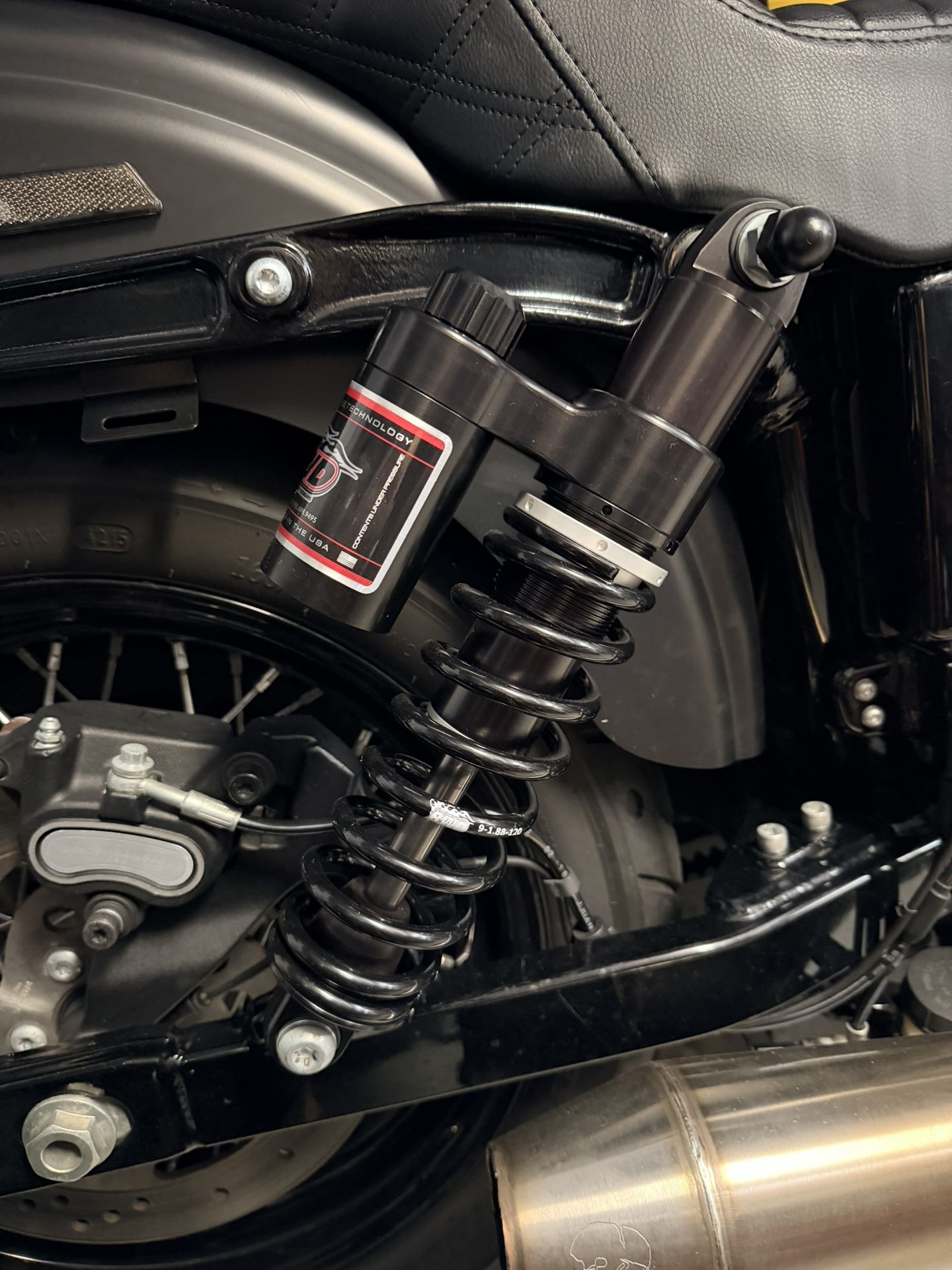 HARLEY DAVIDSON RWD DYNA RS2 SHOCKS