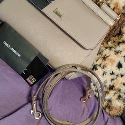 Dolce And Gabbana Medium Handbag Purse 