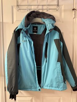 XL GEMYSE Women’s Waterproof Ski Jacket