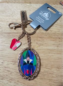 Disneyland keychains