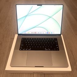 Brand-new Looking MacBook Pro 16” M1