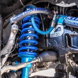 King 2.5s W/ Adj Front And Rear For 24+ Tacoma