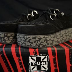TUK Alien Creepers W6