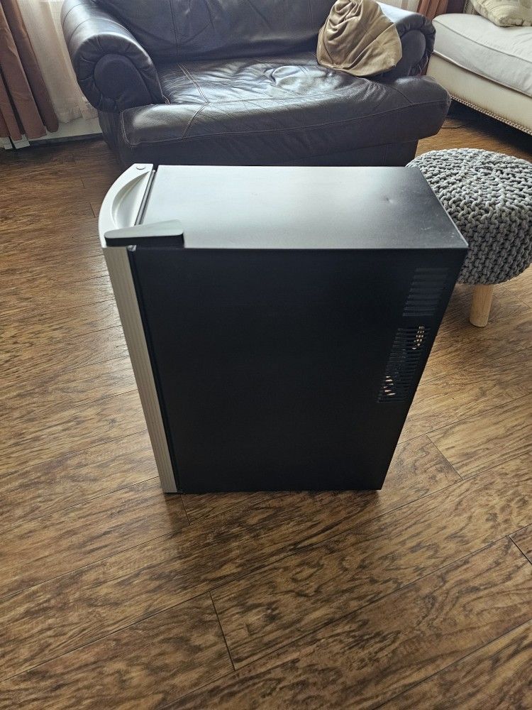 Wine chiller