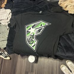 00s Famous Stars And Straps Tee