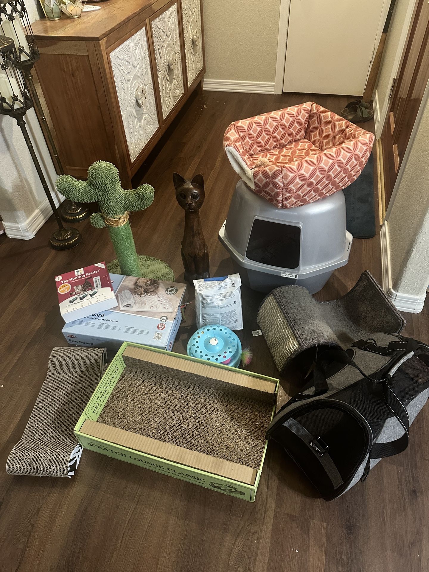 Bundle of Cat Pet Supplies