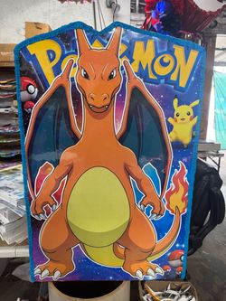 Charizard Pokémon figure piñata