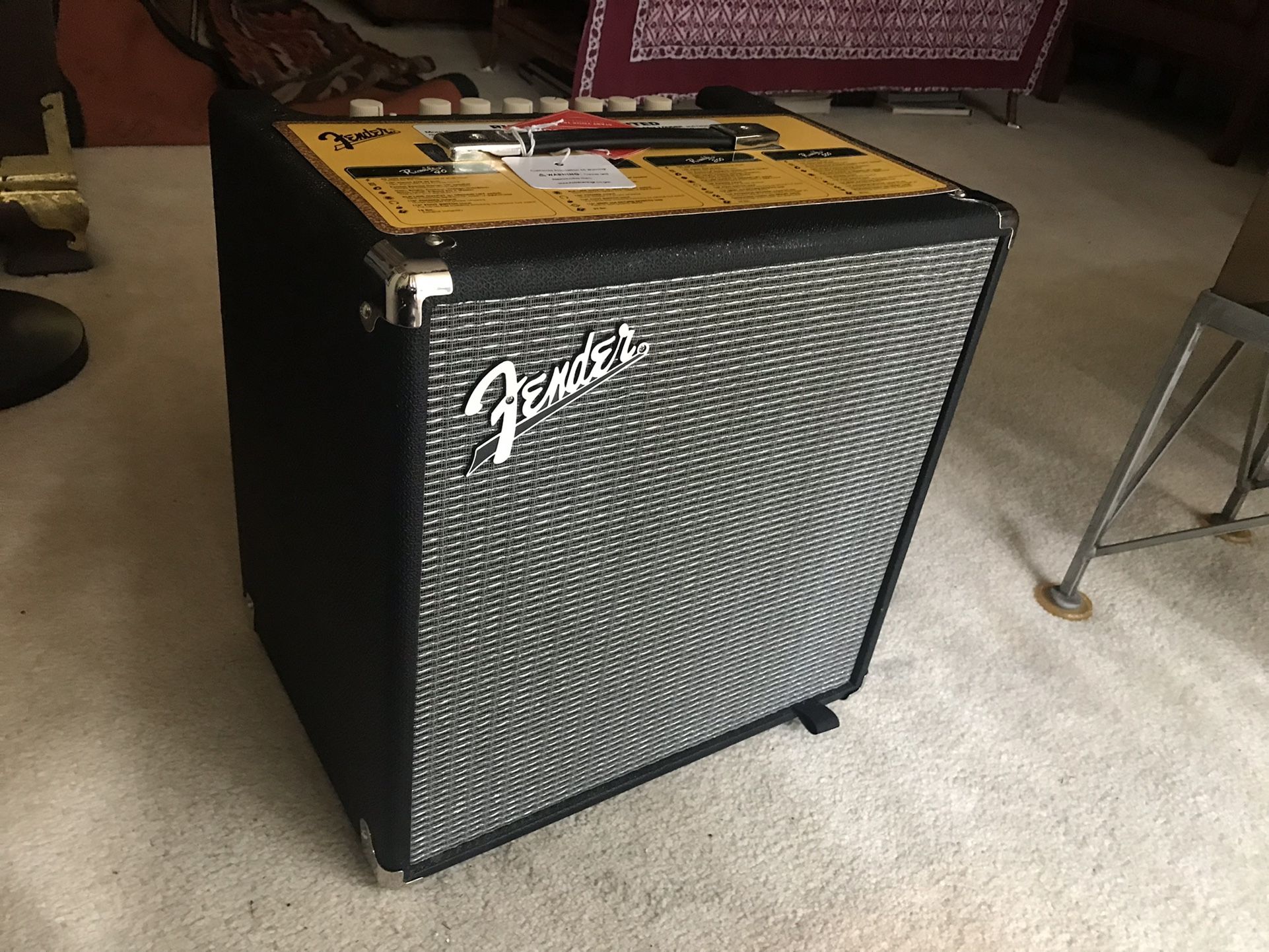Like NEW 2022 Fender Rumble 40 V3 Bass combo AMP