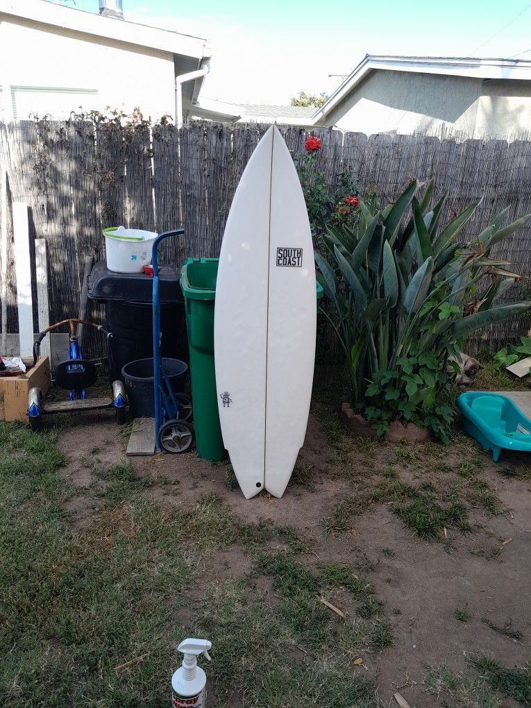 5' 9