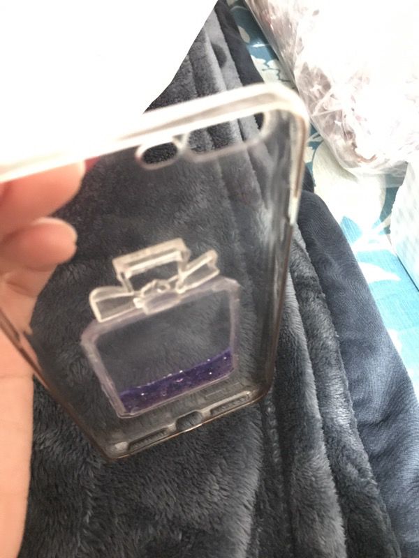 Iphone 7 plus clear case with liquid gel moving glittero on back