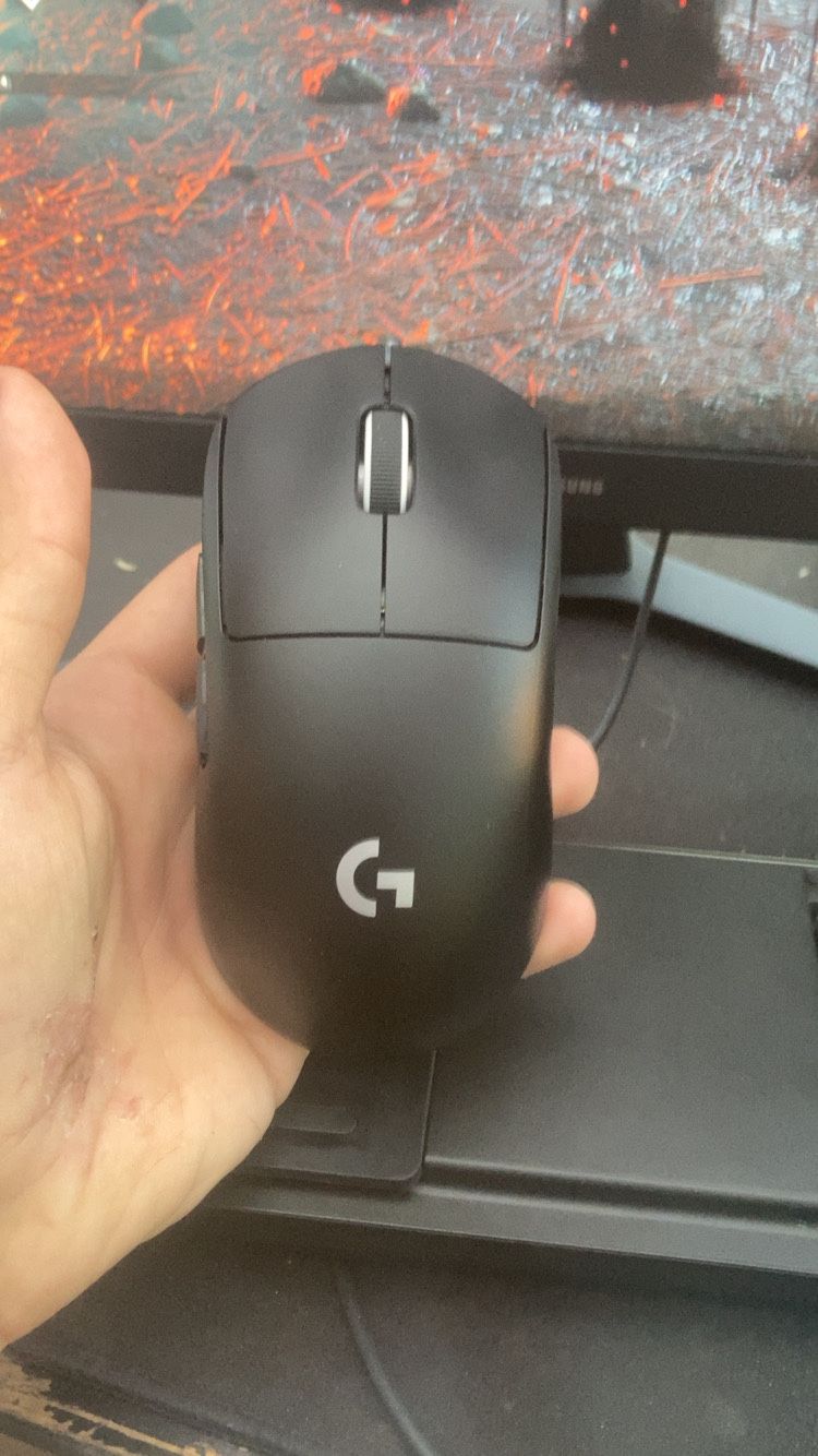 Steelseries TKL Mini And Logitech Superlight Pro 2